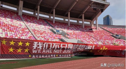 春晚赵本山宋丹丹说中国足球,中国足球被吐槽的几个画面