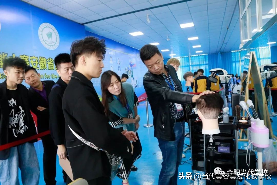 最好的影楼化妆学校,十大美容美发化妆学校