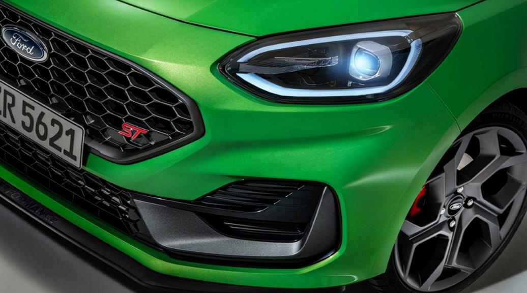 福特嘉年华st小钢炮,2022款福特小钢炮嘉年华