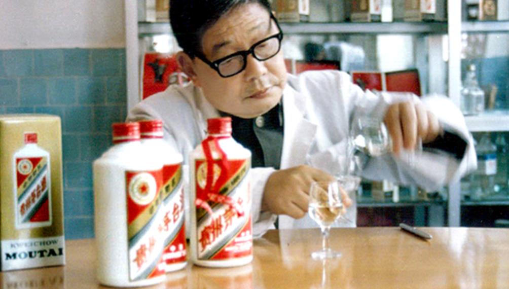 大街上的烟酒店生意是靠什么来,大街上的烟酒店是如何存活的