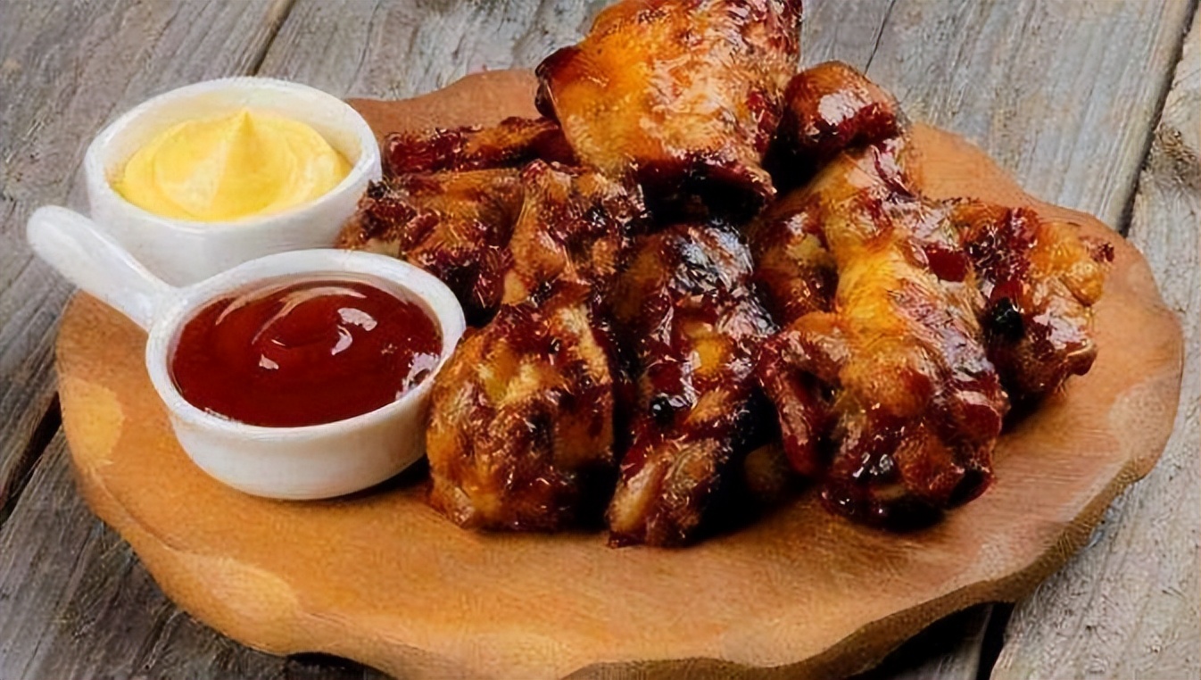 高血压可以每天吃2-3个核桃吗,高血压糖尿病患者可以吃核桃吗