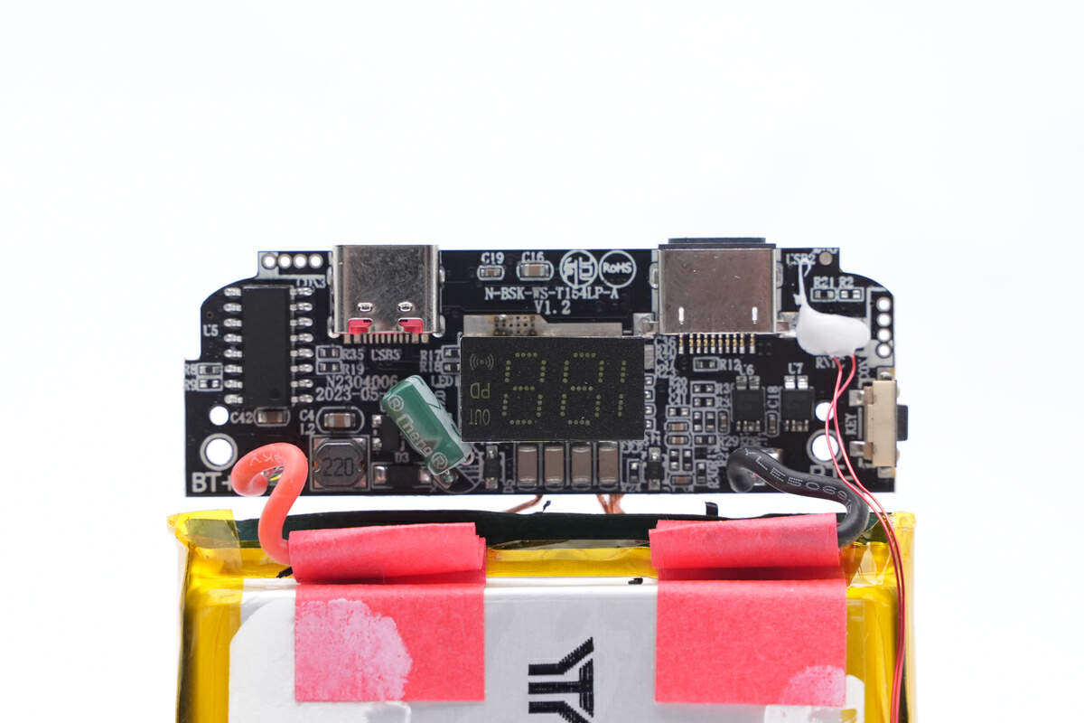 mophie磁吸充电宝拆解,希品快充专用充电宝