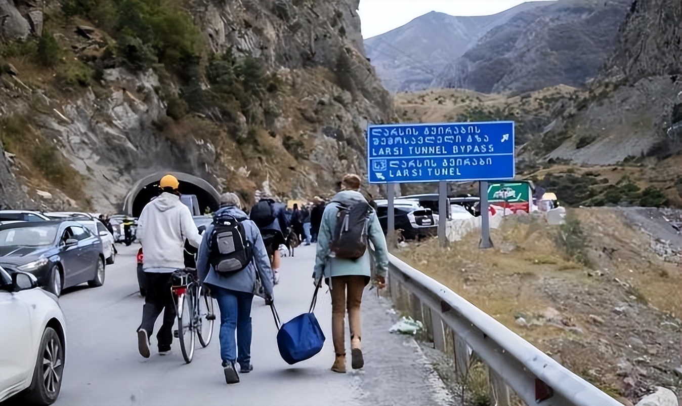 为什么俄罗斯人在欧洲孤独,俄罗斯民众可以出国旅游吗