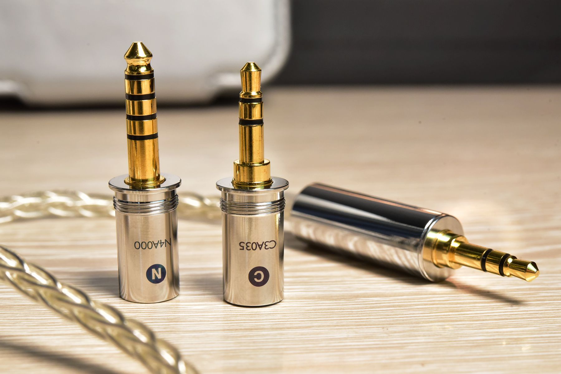 目前最强的十款耳机价格,2022年值得入手的hifi耳机