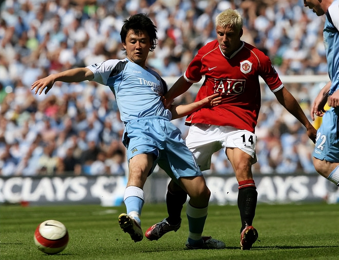 曼城名宿孙继海,孙继海曼城生涯英超冠军