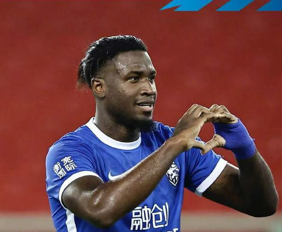 中超天津津门虎1-1武汉三镇,武汉三镇半场1比1天津津门虎