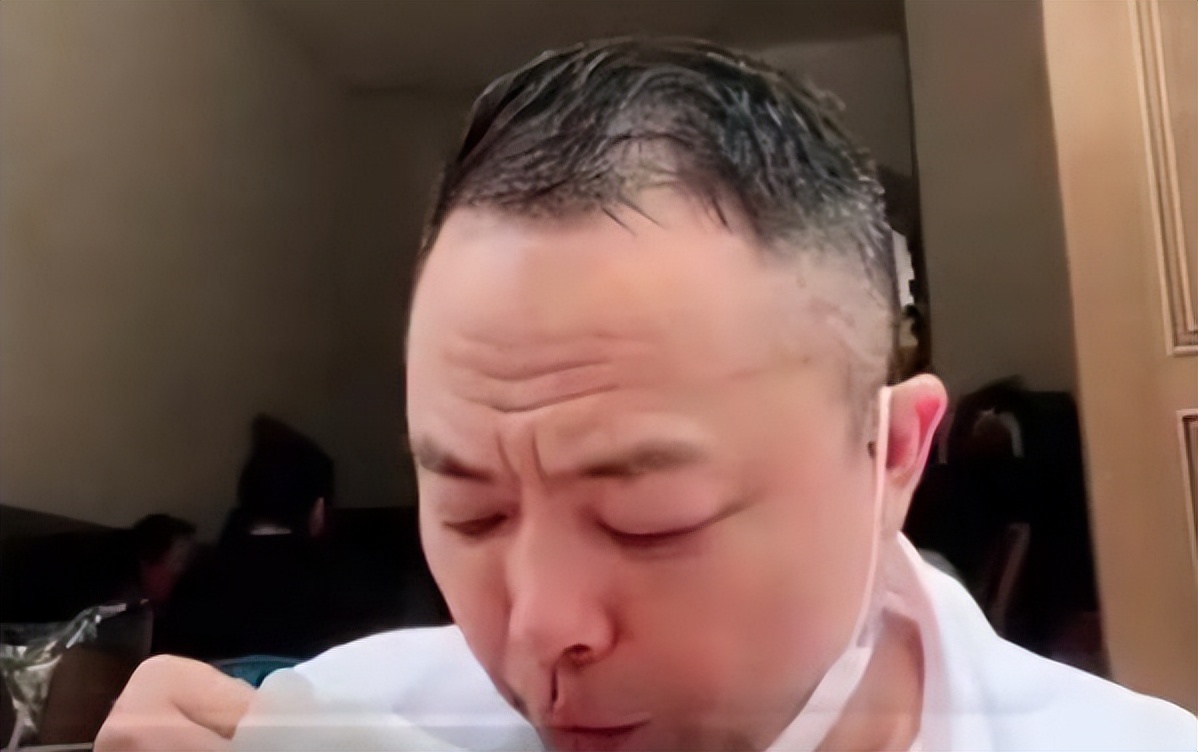 娇娇前夫个人简介,娇娇和前夫的合影照