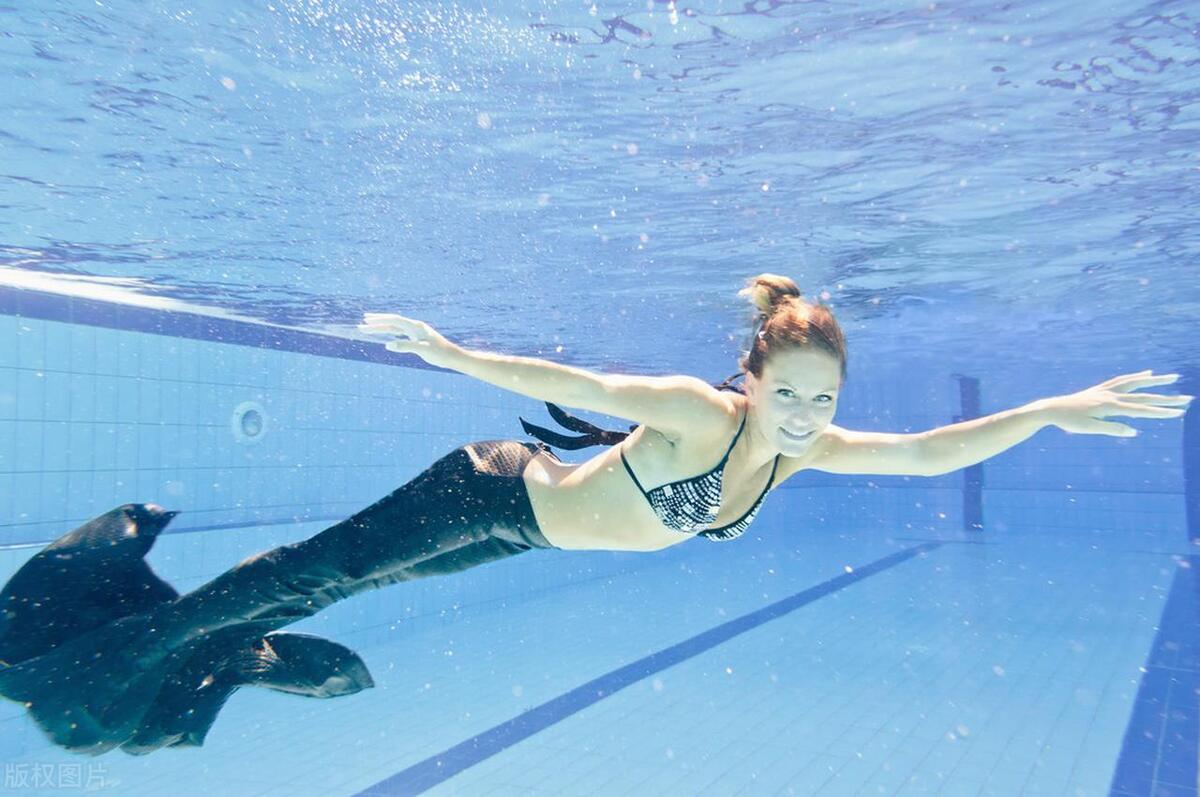 游客三亚潜水被强制拍照,三亚潜水游客遭强行推销求线索