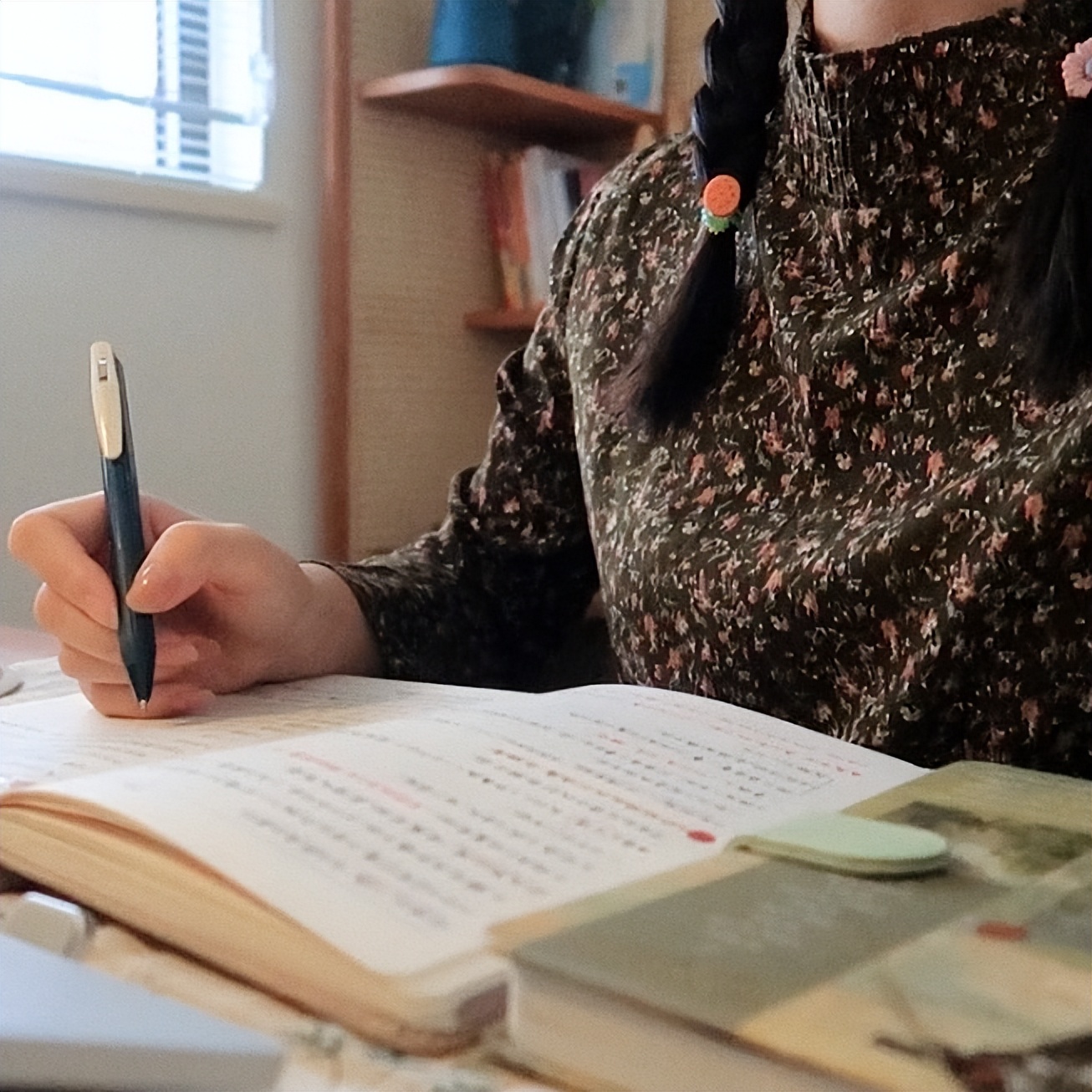 “副业收入是我工资的6倍”，在家赚钱太爽啦！收藏好这50个副业