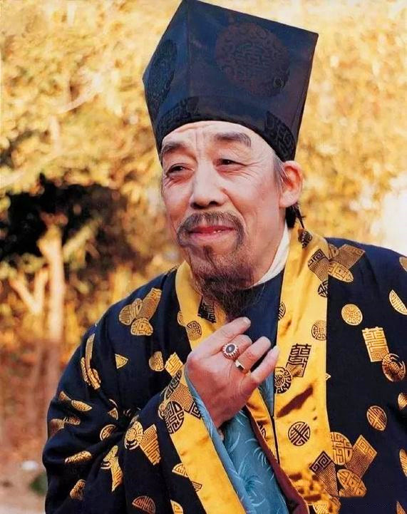 红楼梦人物姓名的暗示和隐喻最全,红楼梦时间线索及人物年龄梳理