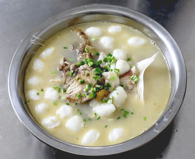 四大淡水名鱼是些什么鱼,鲤鱼鲫鱼和四大家鱼的区别