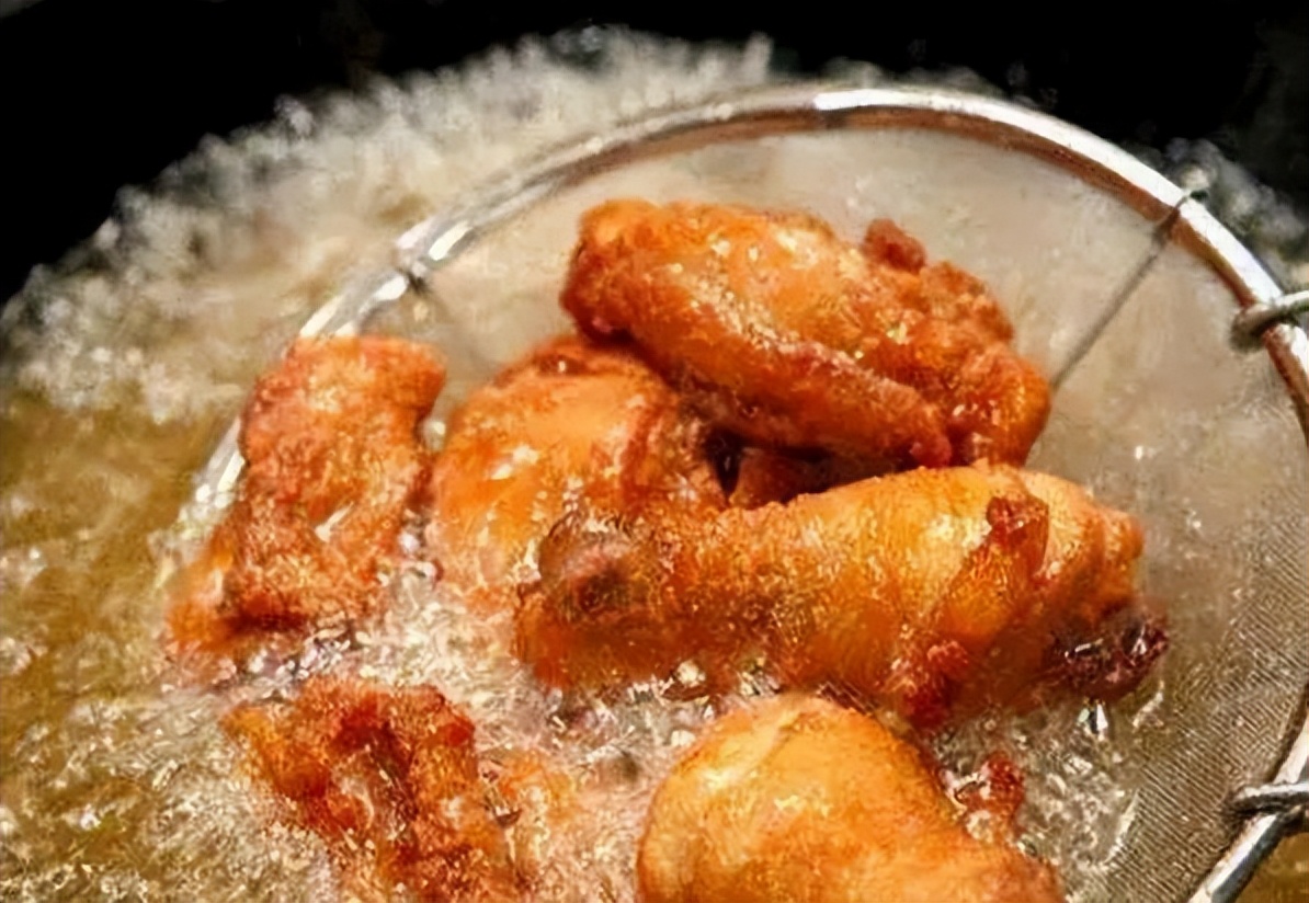 13岁男孩身高不达标怎样长高,14岁男孩长高到180可能吗