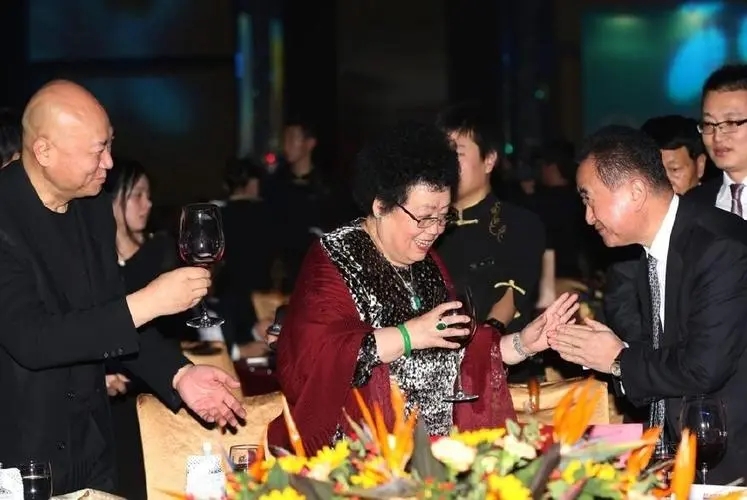 盘点京圈4位富婆,盘点身价千万的五位富婆