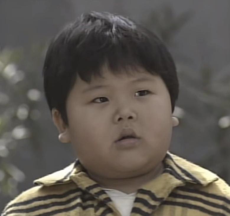 太痛心！38岁男星陈辰离世，留下妻子和两个女儿，脸色惨白引质疑