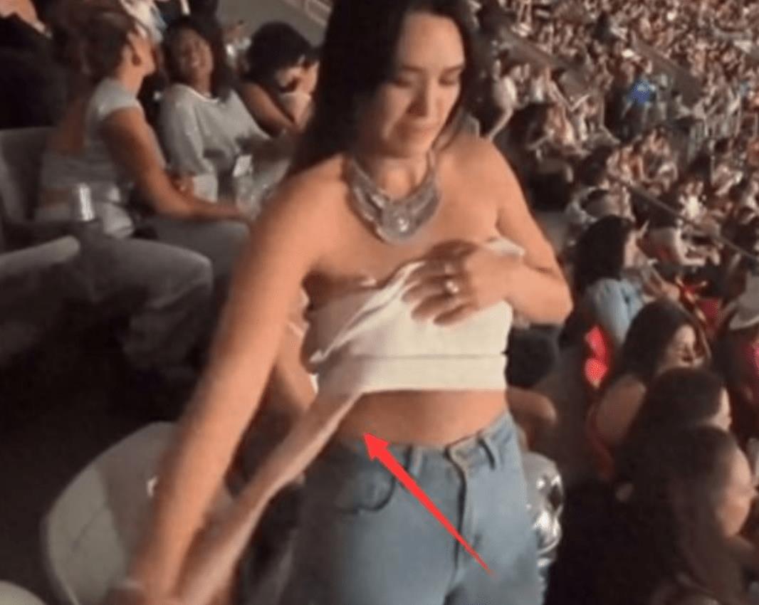 钟丽缇大女儿大方晒出泳装照,钟丽缇女儿大秀身材