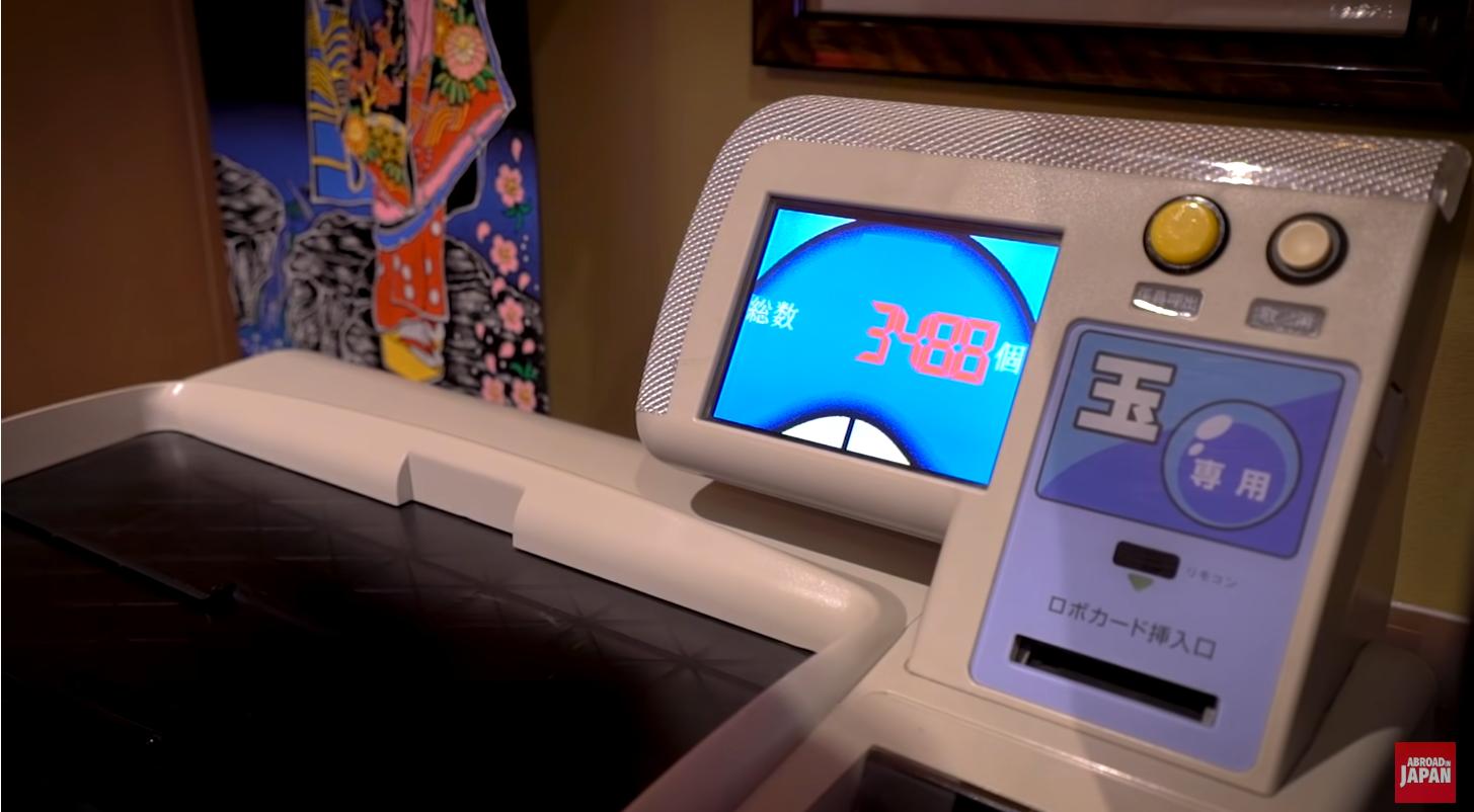 唯一合法的“赌博”，日本弹球机柏青哥，让数百万日本人倾家荡产