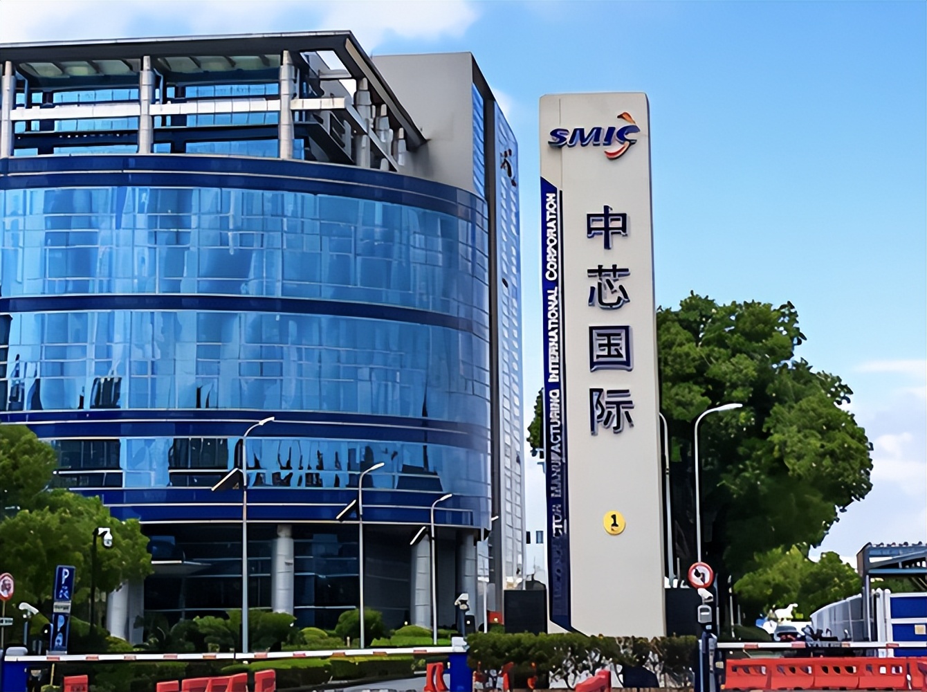 中芯国际最新消息光刻机,光刻机被攻克对中芯国际影响