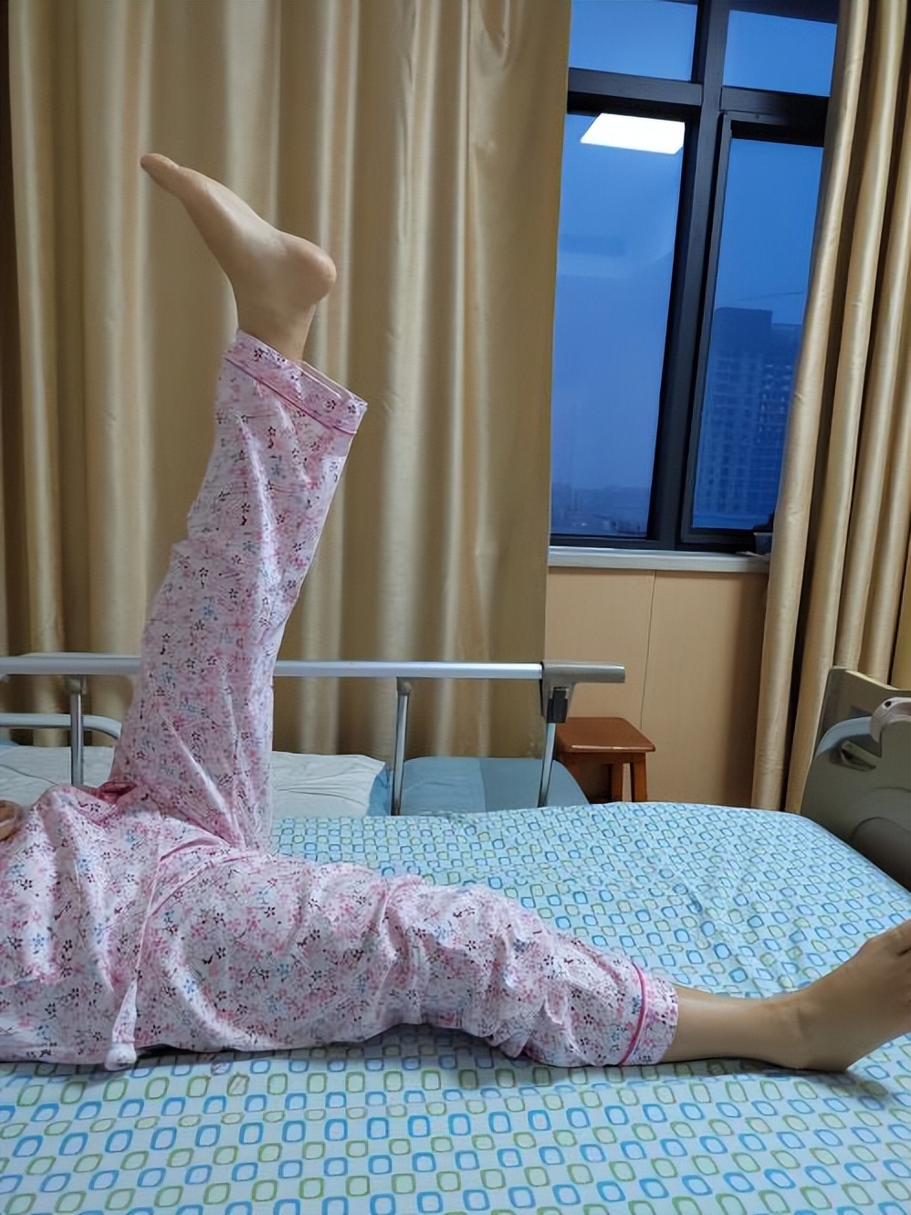 山东医专第一附属医院专栏报道㉑|小切口解决腰椎大问题！术后第二天便可下床活动