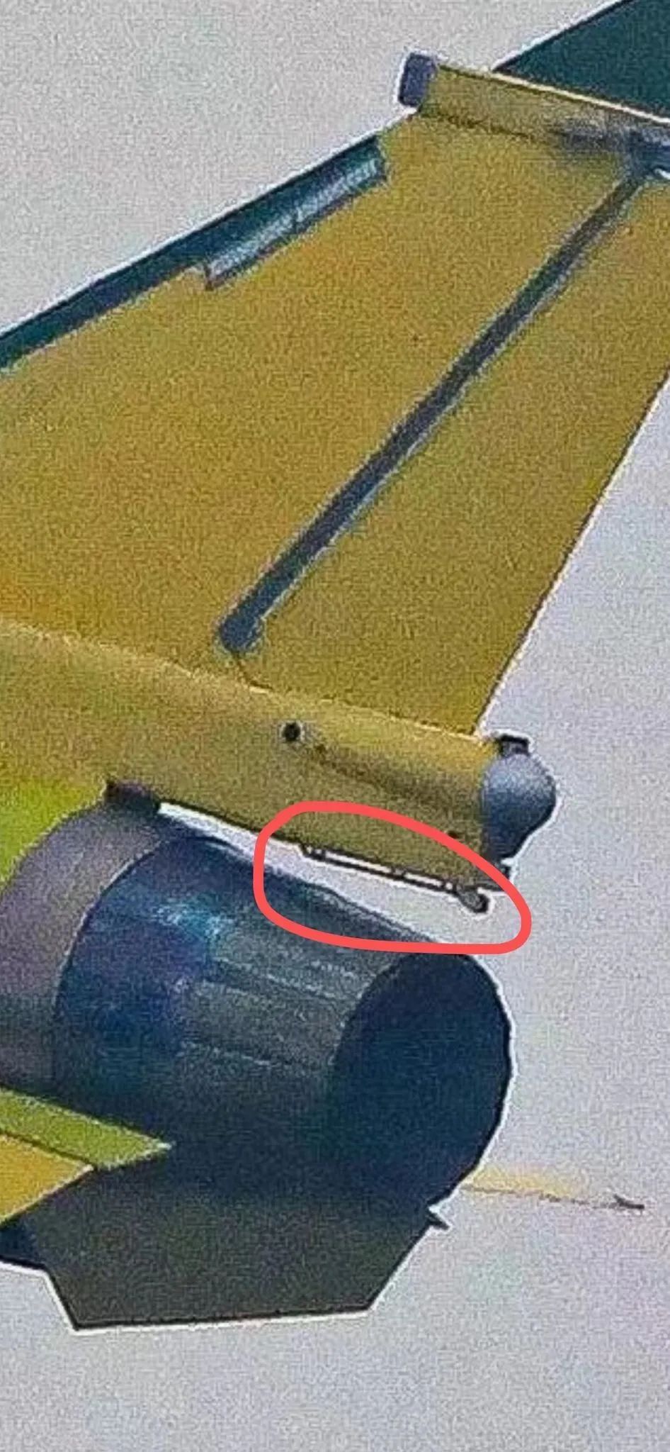 歼10战斗机改装视频,歼10大秀