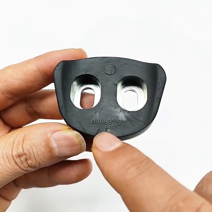 三菱帕杰罗v73前减震顶胶,三菱帕杰罗v97强化聚氨酯胶套