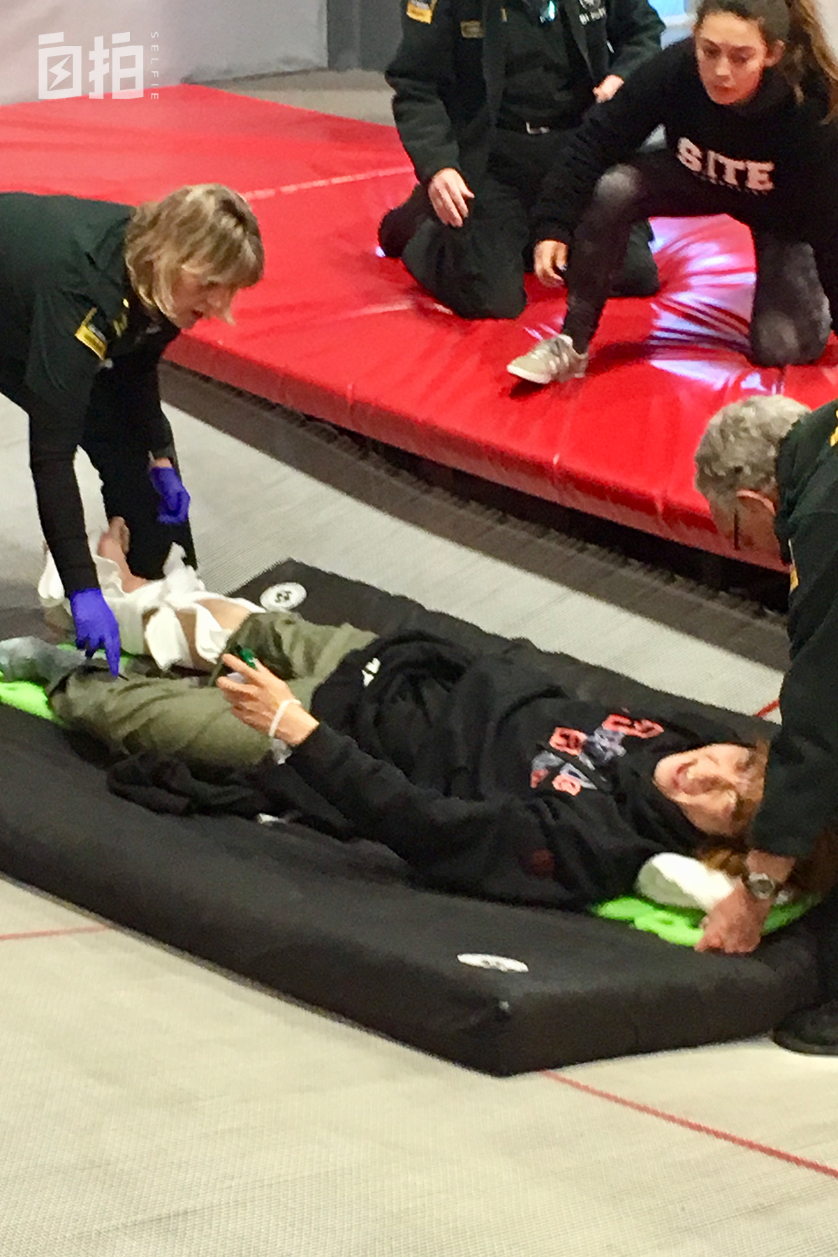 冬奥会冠军夺冠时刻滑雪,冬奥会夺冠的人滑雪