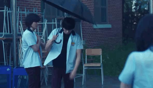 黑暗荣耀文恩和河道英在一起没,黑暗荣耀里河道英与文东恩谈话