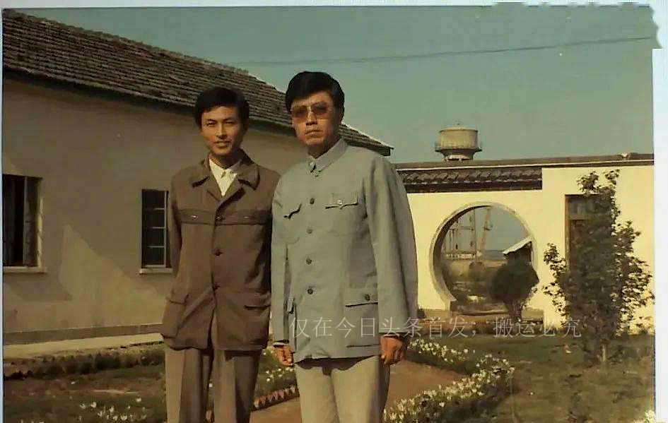 他是民企“药王”，一年卖800亿，工厂建得像故宫，却坚持不上市