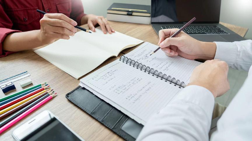 缃戞牎璇剧▼鍩硅,缃戞牎璇剧▼