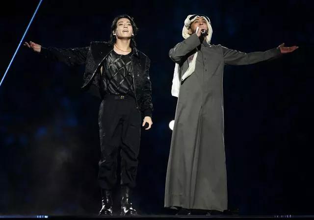 世界杯表演精彩完美,现场直播卡塔尔世界杯开幕式表演