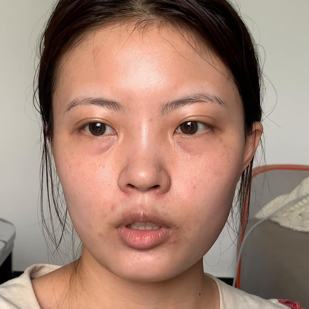 40岁欧莱雅金致臻颜和复颜哪个好,欧莱雅精致臻颜精华测评