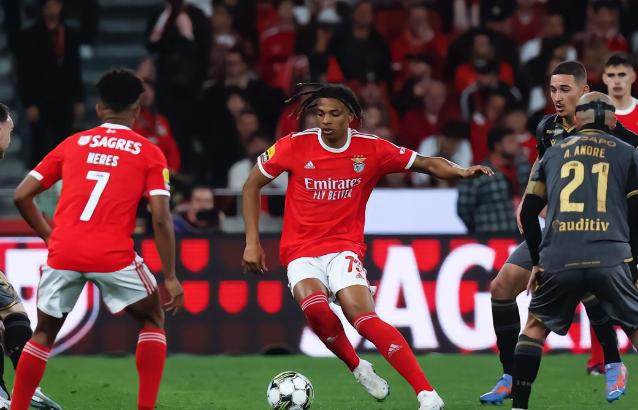 18岁意大利天才神童横空出世！新博格巴诞生，3大欧洲豪门抢疯了