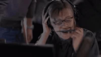 南极自救：自检患癌后，作为唯一的医生，她把针扎向乳房