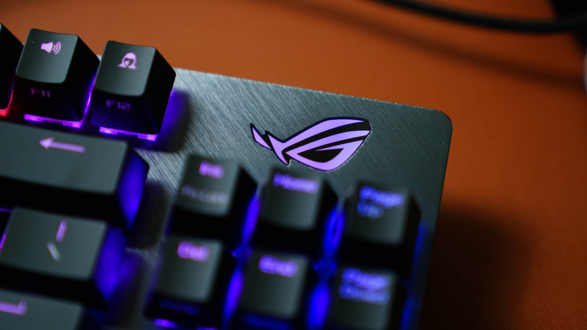 rog游侠tklnx键盘测评,rog游侠nx键盘测评