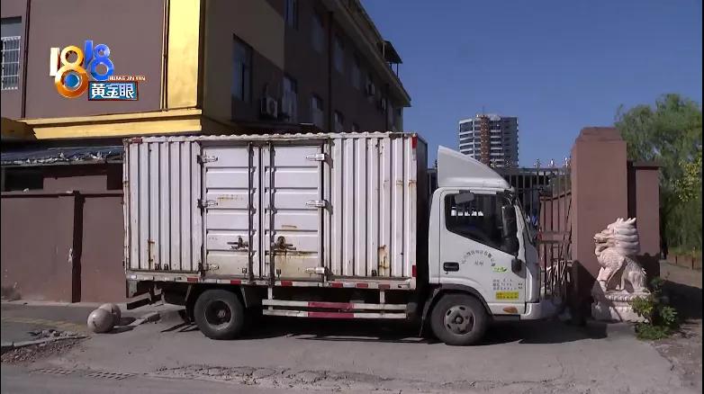 积压一堆快递,多地中通快递严重积压