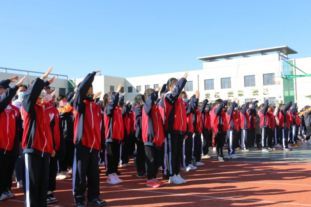 做文明学生主题升旗仪式美篇,美丽校园升旗仪式