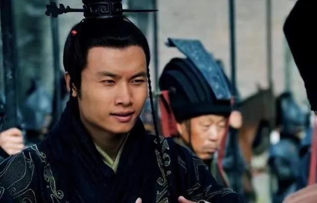 秦二世胡亥：三年就败光了六世的家底，这个暴君究竟有多残暴？