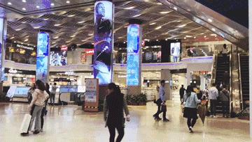 鎵揣鐗瑰崠,鎵揣鍟嗗満骞垮窞