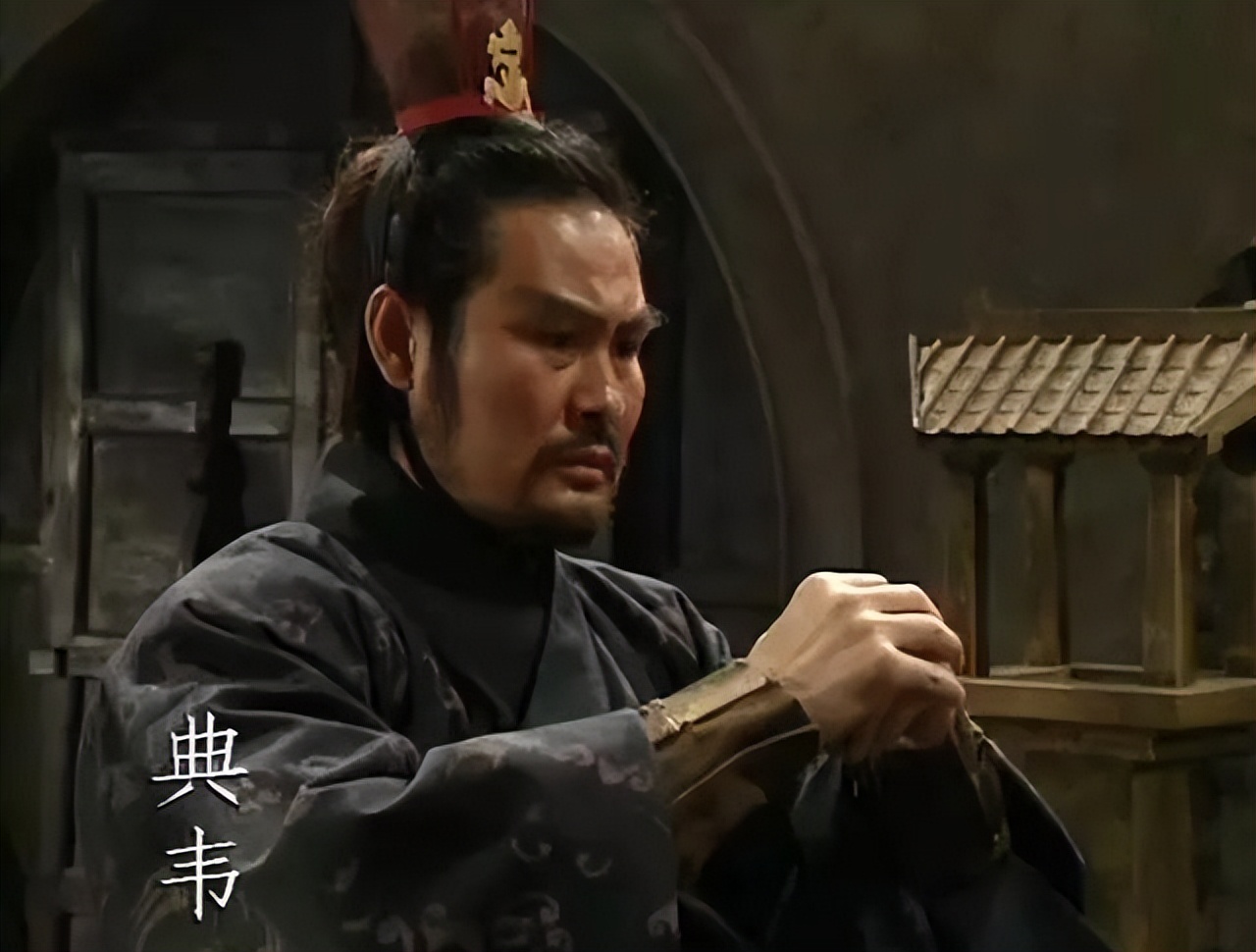 新三国删减了哪些剧情,电视剧新三国深度解析