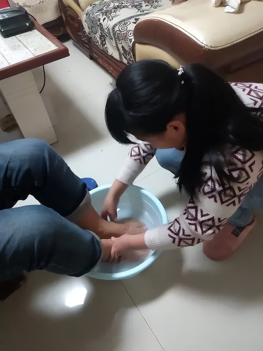 央视主持人肖晓琳怎么去世的,45岁央视主持人肖晓琳去世