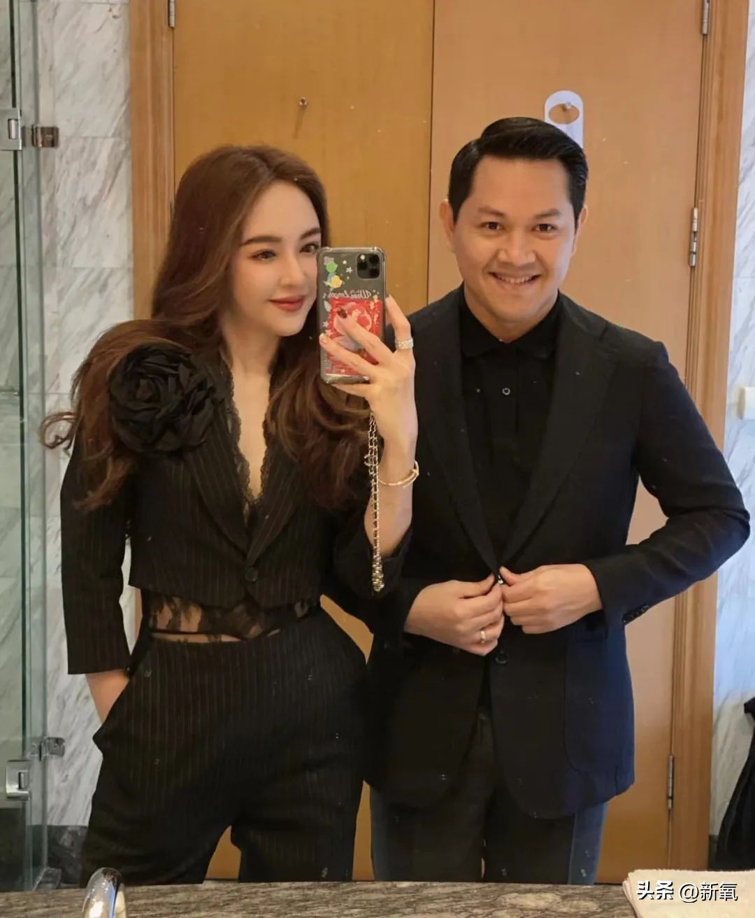 挺着大肚子逼退小三9年后，她终于复出了