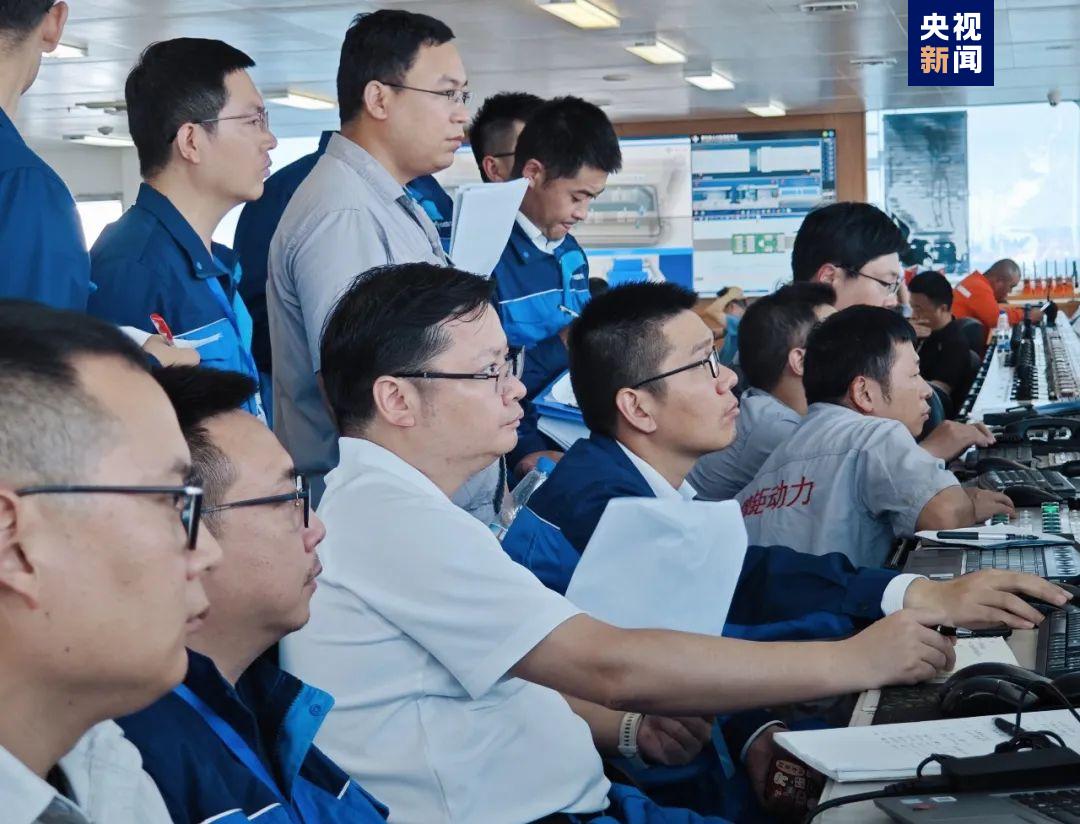 海底长城项目,海底长城合拢的艰辛历程