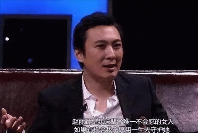 王思聪携四位女友高调逛街,王思聪新女友晒照大秀身材