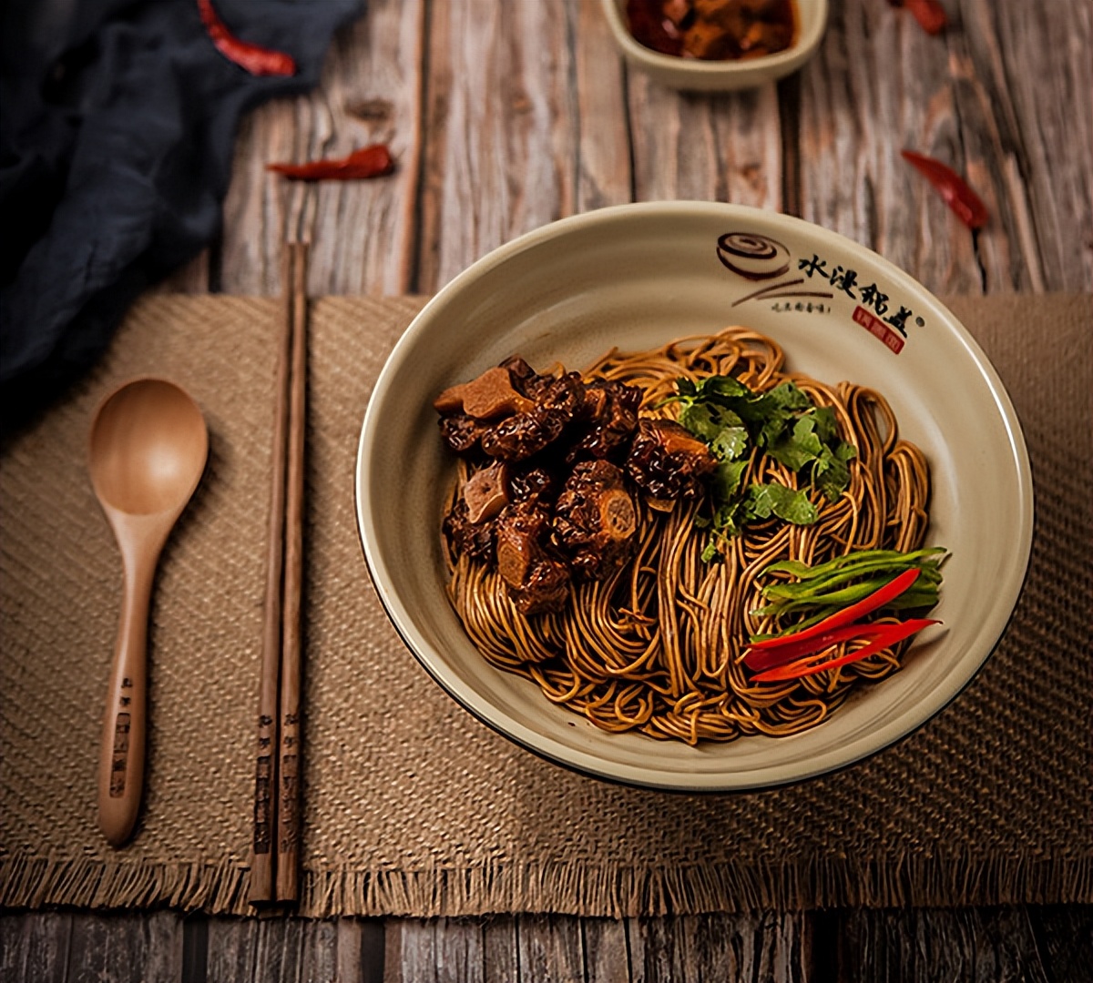 镇江锅盖面哪家最正宗,镇江锅盖面好吃吗