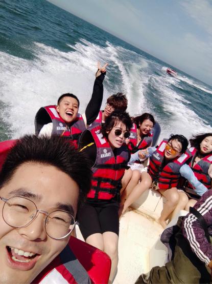 一人一字,一人一字一事