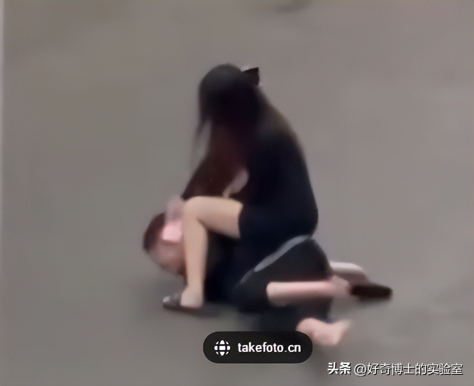 女生的胸，为什么忽软忽硬？（男生禁入）