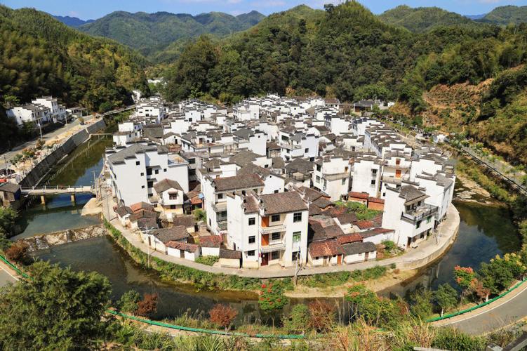 江西旅游四天三晚详细攻略,江西旅游攻略4天详细