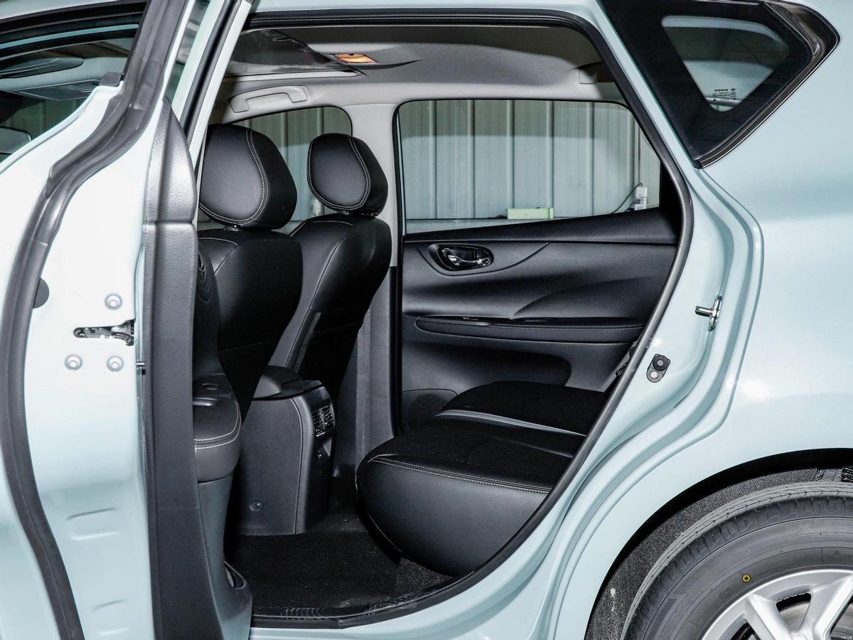 10万内代步车油耗低点,10万油耗低的代步车