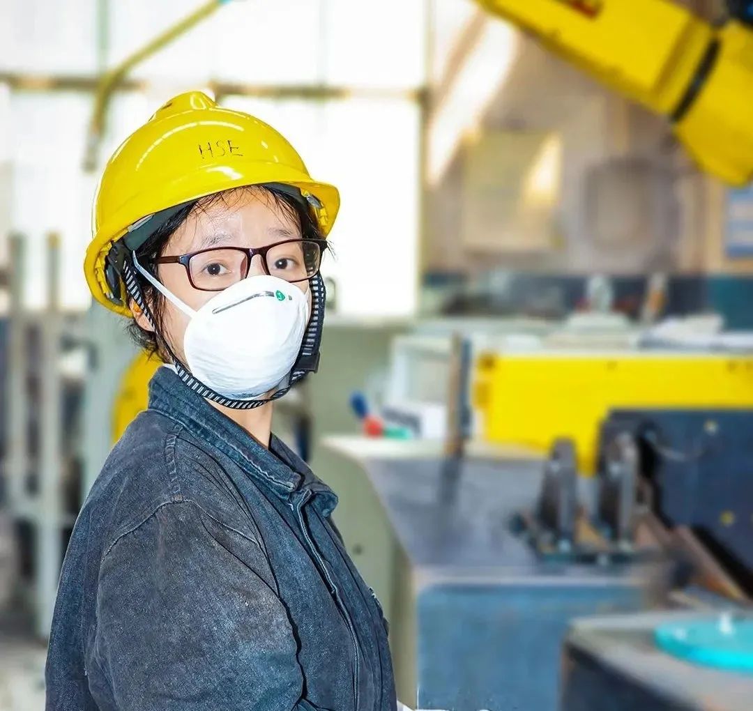 “男同事能做好的工作,我也一样能做好!”—凯傲宝骊焊工沈建桥