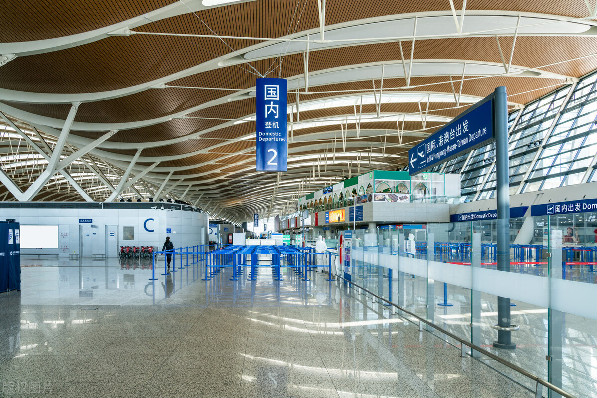 机场距离市中心的距离,中国离市中心最近的机场