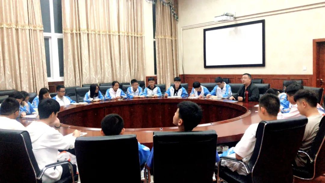 昆明三中空港实验学校,筑梦未来共成长